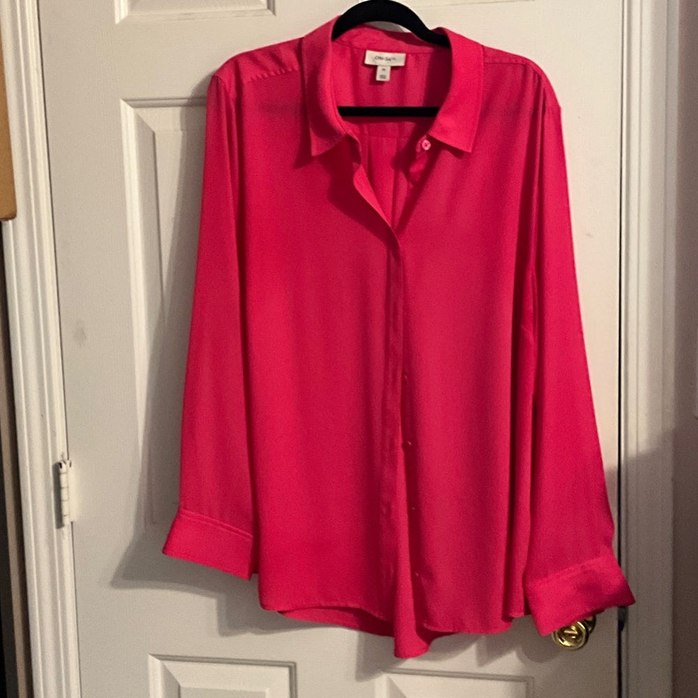 ON 34th Bright Pink Button-Down Shirt 2X. Barely worn.